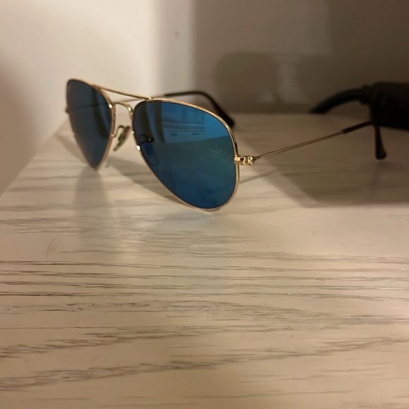 RayBan aviators - Picture 2 of 7